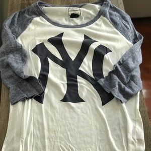PINK - NY Yankees Baseball Tee